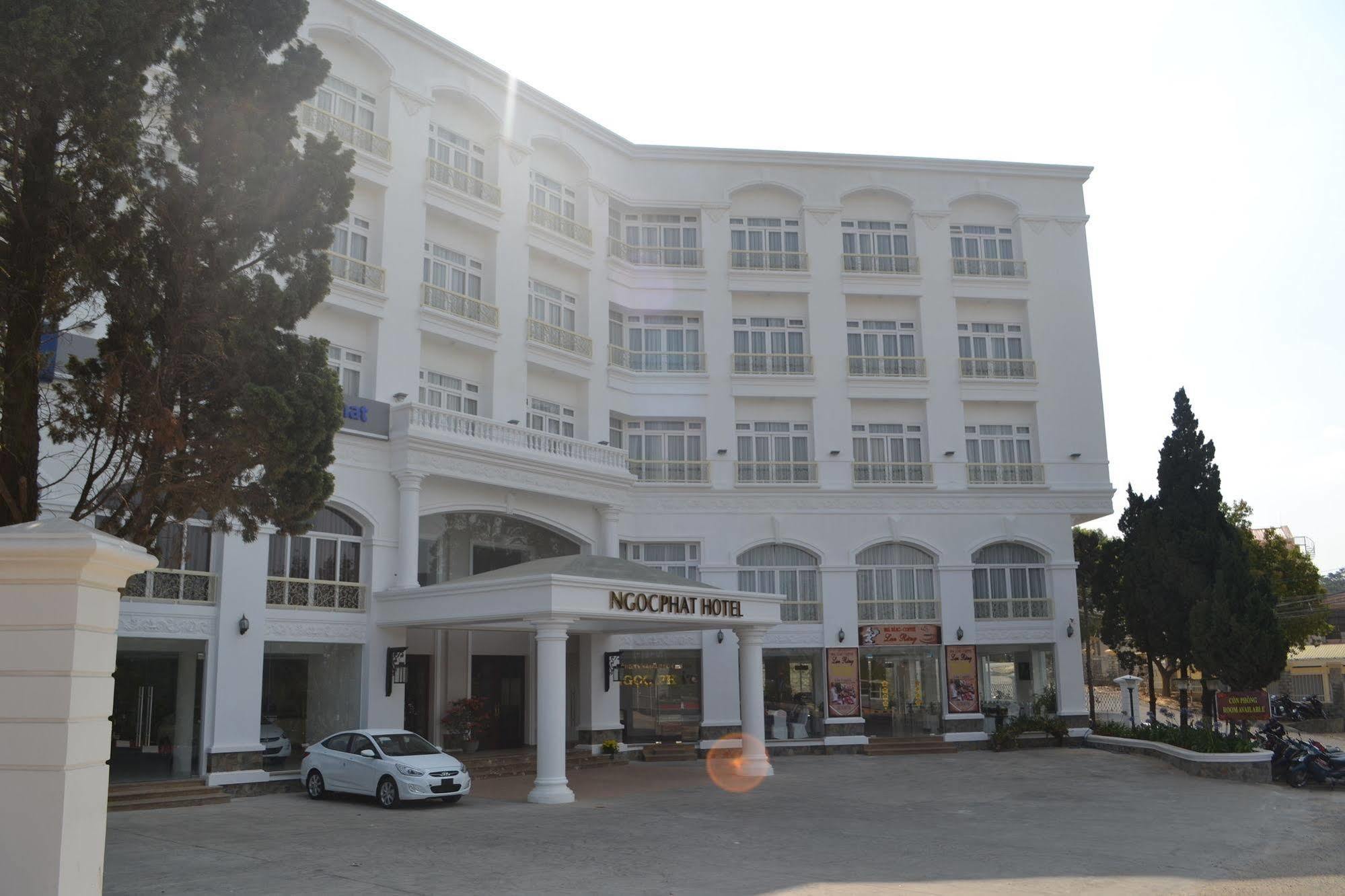 Ngoc Phat Dalat Hotel Exterior photo